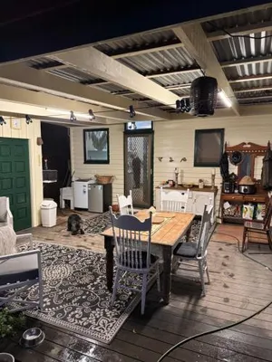Image of Lee Manor
