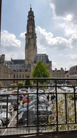 Image of T2 SUR LES PLACES