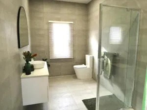 Image of 11Eardley - 2bedroom house - 3 minutes from CBD - Free parking