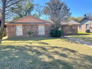 Image of New! Fun just 20 min from Dallas 3-BRM Home