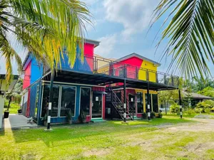 Image of Studio Kabin Quadruple