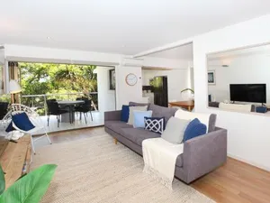 Image of Windmill 4 Two Bedroom Beachside Apartment on Parkyn Parade