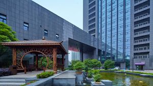 Image of Holiday Inn Express Hangzhou Huanglong