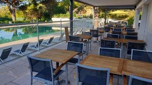 Image of Garden and beach sea view apartment Cannes