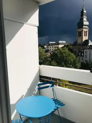 Image of Stilvolles Apartment mit Balkon 15min Airport