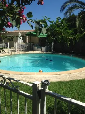 Image of Charmant Studio à Uchaud