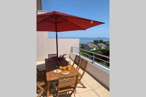 Image of Superbe appartement au calme avec vue sur le Lac.