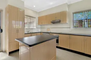 Image of Spacious 2 Bed, 2 Bath Villa, CBD Location