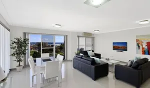 Image of Sandy Cove Apartment The Entrance 45