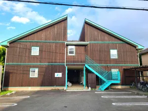 Image of Bluebird Hotel