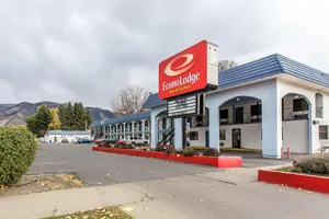 Image of Lodge and Suites