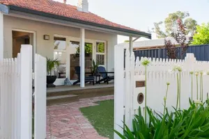 Image of Guildford Cottage By Swan Bnb Management