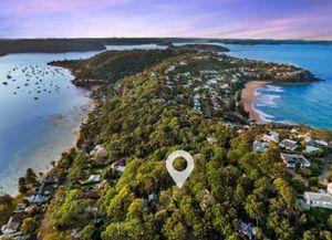 Image of Palm beach Sydney, Modern home with water view