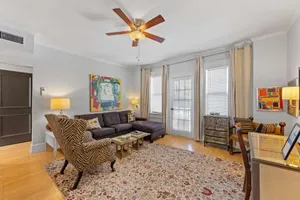 Image of Chic 1 BR Units Near Dilworth