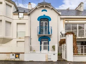 Image of Villa face à la mer avec terrasse privative, confort moderne, Wi-Fi gratuit à Saint-Nazaire - FR-1-306-1260