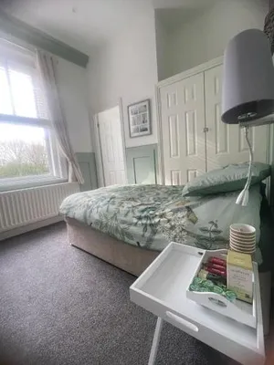 Image of Crockets Hotel
