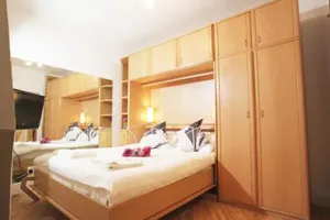 Image of ApartaSuites London Emerald