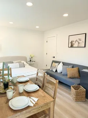 Image of New Cozy modern Studio Apartment