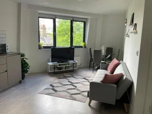 Image of Modern Suite- Bedford City centre with free gym & parking