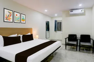 Image of Super Townhouse Kukatpally formerly SV Royal