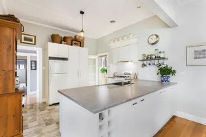 Image of HogmortHomes - 2km CBD Family & Pet Friendly