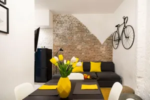 Image of Cosy Three BR Two BTH plus AC plus Self CheckIn plus Street Parking
