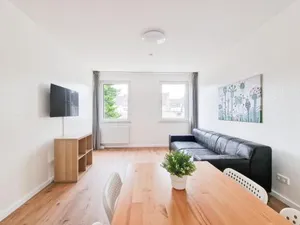 Image of Tolstov Apartments - 4 Zimmer Wohnungen - 25 Min zur Messe DUS