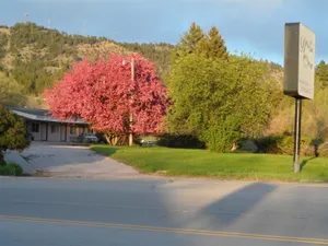 Image of Dollar Inn Hot Spring