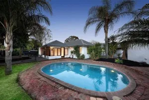 Image of luxury 5 bedrooms, Pool, Quiet