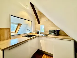 Image of Loft - BEST KEYS - Prestige - Vue Cathédrale - Poutres Apparentes - Baignoire Îlot - Centre Ville - Smart TV - WiFi Illimité - Check-in Autonome