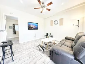 Image of Modern Retreat Just Outside The City