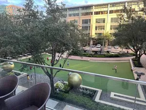 Image of Luxury apt in perfect location