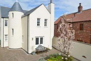 Image of Mackintosh design inspired, pet friendly cottage