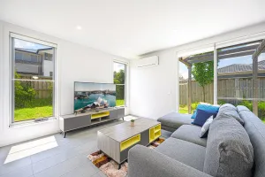 Image of Denham Court Adorable 4Br house with Wifi &Parking