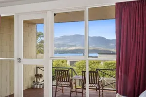 Image of Eastern Shore Escape - Panoramic Modern Comforts