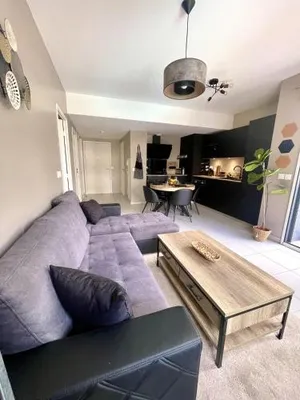 Image of Très bel appartement dans résidence avec piscine à 5min des plages de Villeneuve Loubet.