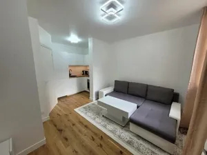 Image of Charmant studio rénové près de La Défense