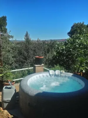 Image of Maison de charme avec piscine et jacuzzi dans cadre exceptionnel proche Marseille