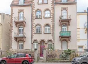 Image of Plumeria - Grand Appartement 75m2 - Au calme - Proche Gare, Nouvelle Ville - Parking Public Gratuit - 2 Chambres - 4 Lits séparés