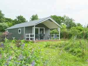 Image of Lovely chalet with covered terrace, close to the North Sea
