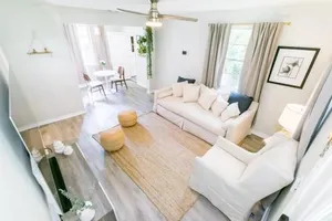 Image of Cozy 2 bedroom 20 minutes from airport