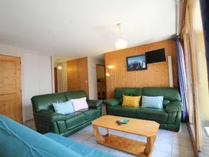 Image of Bel appartement lumineux 54m², 3 pièces, 6 pers., coeur de Montgenèvre, animaux acceptés, balcon. - FR-1-330D-12