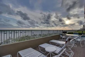 Image of Gulf Gate 410