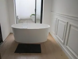 Image of Le 46