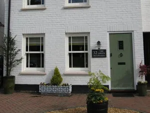 Image of 32 The Green