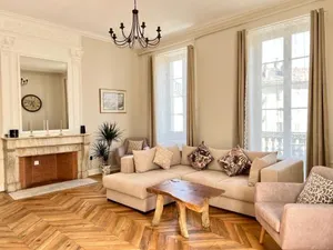 Image of Appartement d exception 100m2 avec Parking - Centre historique