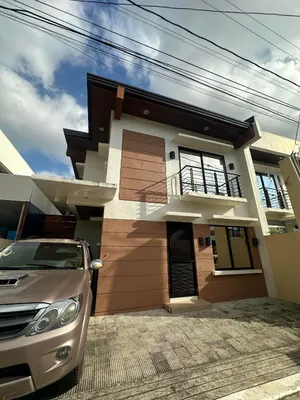 Image of CHLOE's HOME