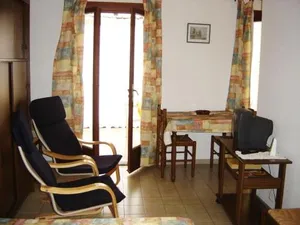 Image of Studio n°2 avec terrasse, agréable, bien situé