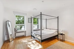 Image of Bright 3-room apartment near Prenzlauer Berg