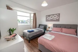 Image of 4 bedrooms,2 bathrooms house with free parking